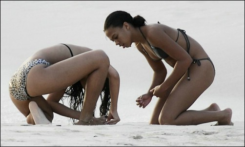 rihanna vacation