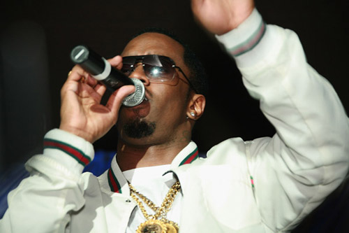 Diddy Hosts 4th of July Party