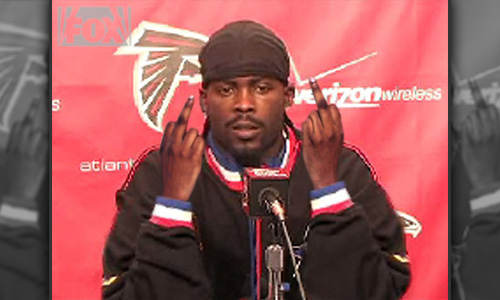 Mike Vick Has to Hand over $20 Million to the Atlanta Falcons!