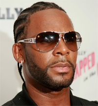 R Kellyâ€™s Longtime Publicist (of 14 years) Calls it Quits; He â€œCrossed the Line!â€