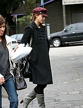 Jessica Alba shopping on Rodeo Drive