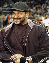 Jerome Bettis at the Cavaliers/Hawks game