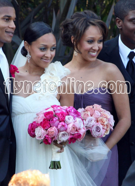 tia mowry wedding pictures. Sister Sister star Tia Mowry