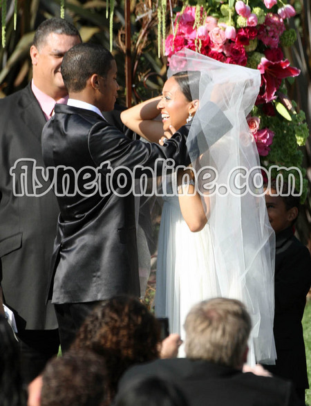 tia mowry wedding pictures. Mowry#39;s twin sister Tamera