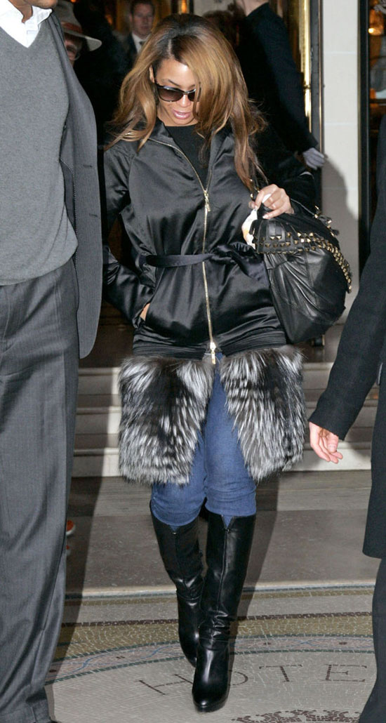 Beyonce leaving Hotel Meurice in Paris