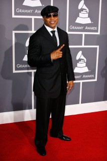 LL Cool J // 2009 Grammy Awards Red Carpet