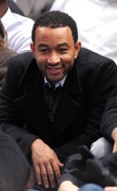 John Legend // Knicks vs. Cavs basketball game (02.04.09)