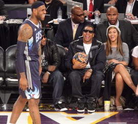 Young Jeezy, Jay-Z and Beyonce // 2009 NBA All-Star Game (Courtside)