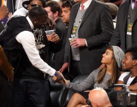 Akon and Beyonce // 2009 NBA All-Star Game (Courtside)