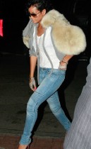 Rihanna leaving Da Silvano Restaurant (Mar. 14th 2009)