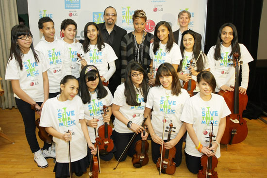 Ice T, Chrisette Michele and students from City College Academy of Arts in NY
