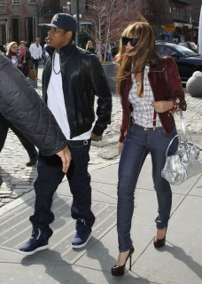 Beyonce and Jay-Z // Lunch in NYC (Apr 5th 2009)