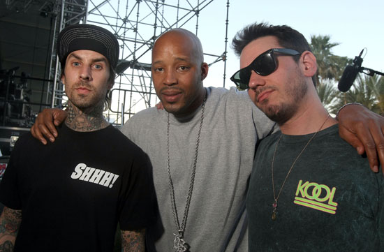 Travis Barker, Warren G & DJ AM backstage at Day 2 of the Coachella Festival (Apr. 18th 2009)