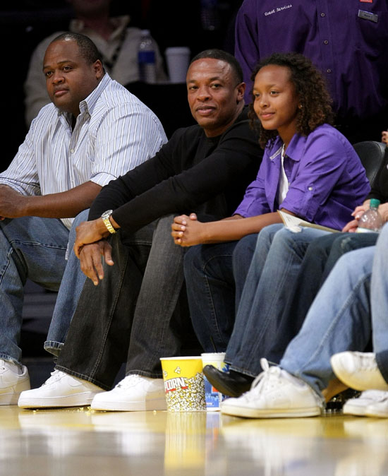 Dr. Dre & his daughter Truly // Lakers game (Apr. 9th 2009)