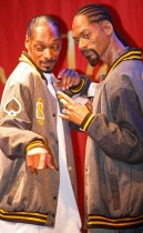 Snoop Dogg and his wax figure at Madame Tussauds in Vegas