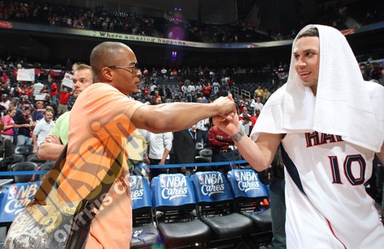 T.I. & Mike Bibby // Atlanta Hawks vs. Miami Heat basketball game (Apr. 19th 2009)