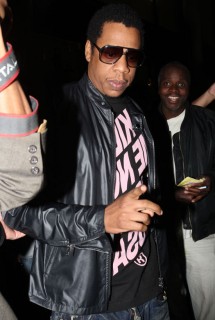 Jay-Z leaving Katsuya Restaurant in Los Angeles (Apr. 30th 2009)