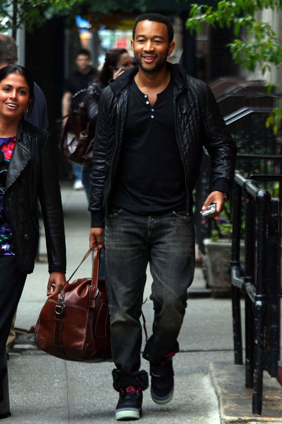 John Legend leaving Mary's Fish Camp in Manhattan (May 28th 2009)