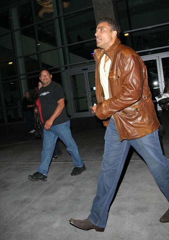 Rick Fox arriving at Staples Center in Los Angeles for the Lakers/Nuggets game (May 27th 2009)