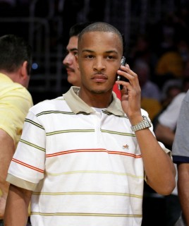 T.I. at the Lakers/Nuggets NBA Playoff Game (May 19th 2009)