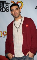Drake // 2009 BET Awards (Press Room)