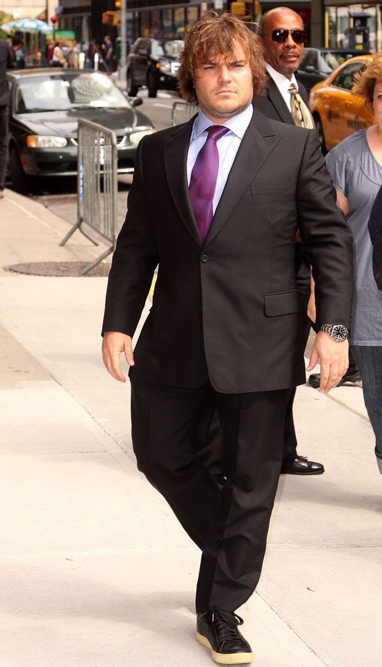 Jack Black outside the Ed Sullivan Theater in NYC (June 15th 2009)