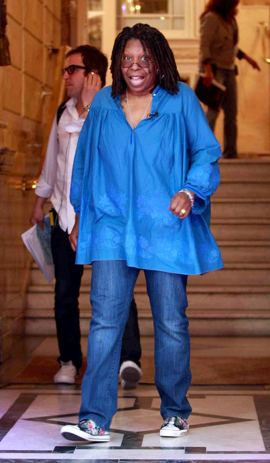 Whoopi Goldberg at the London Palladium (June 2nd 2009)