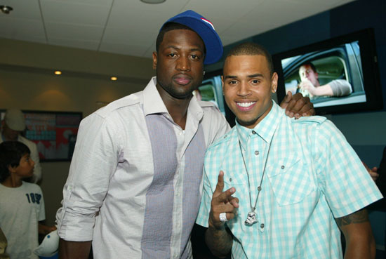 Dwyane Wade & Chris Brown at Game 4 of the 2009 NBA Finals in Orlando (June 11th 2009)