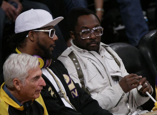 Polow da Don & Will.i.am // NBA Finals 2009 Game 2