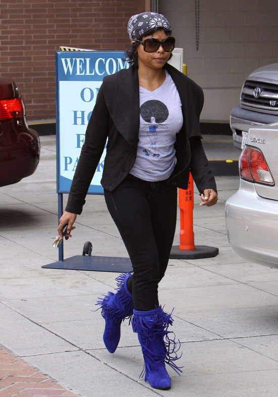 Taraji P. Henson leaves medical building in Los Angeles (June 8th 2009)