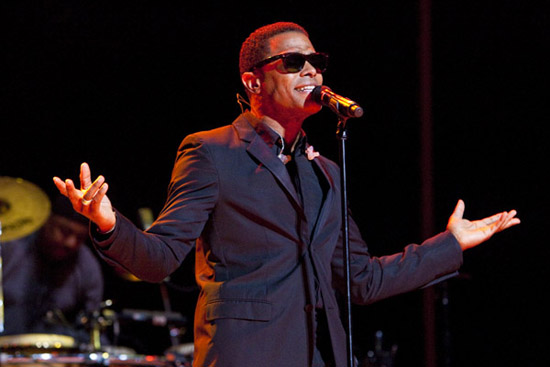 Maxwell // 2009 Essence Music Festival (Day 2)