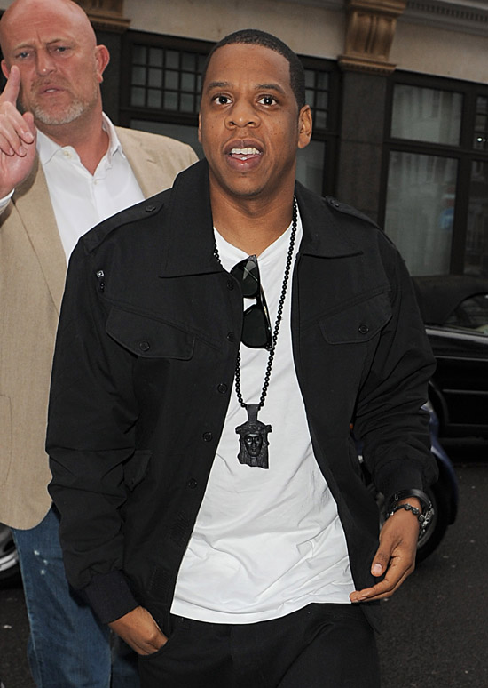 Jay-Z arriving at the Radio 1 Studios in Lonon, England (July 21st 2009)