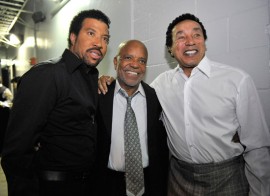 Lionel Richie, Berry Gordy and Smokey Robinson // Michael Jackson's Public Memorial (Backstage)