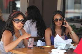 Tia & Tamera Mowry at Toast in West Hollywood (August 4th 2009)