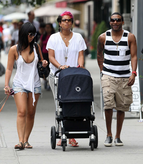 Kelis with her son Knight and (publicist) Tracy Nguyen at Son Cubano in New York City (August 8th 2009)