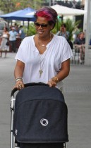 Kelis with her son Knight at Son Cubano in New York City (August 8th 2009)