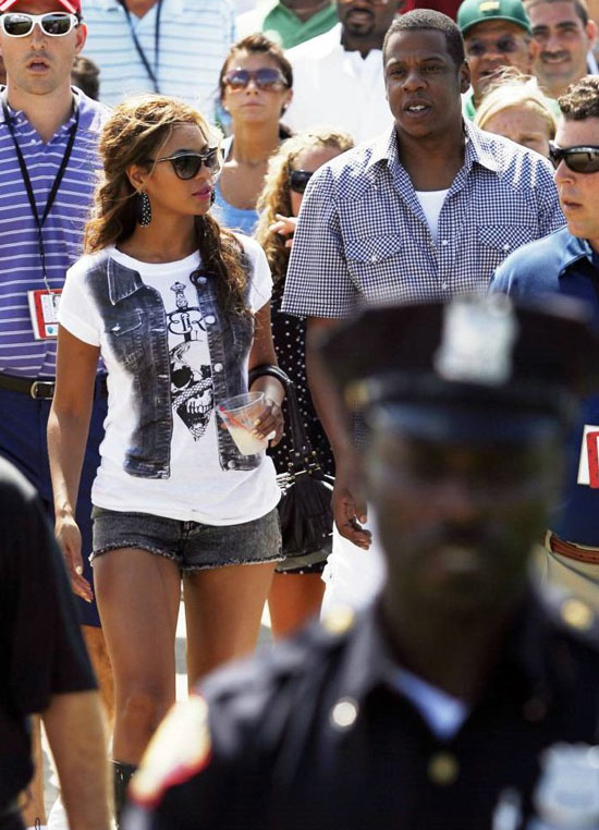 Beyonce and Jay-Z at the 2009 Barclays Golf Tournament in Jersey City (August 30th 2009)