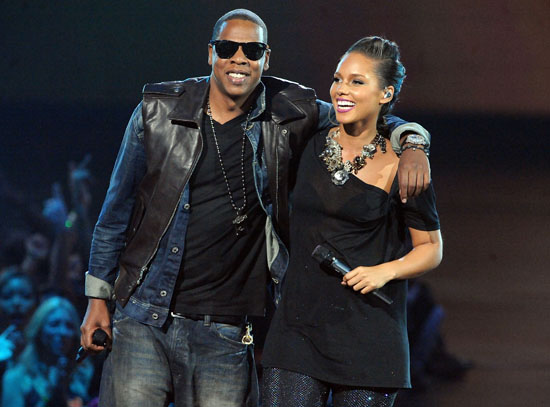 Jay-Z and Alicia Keys performing "Empire State of Mind" at the 2009 MTV Video Music Awards