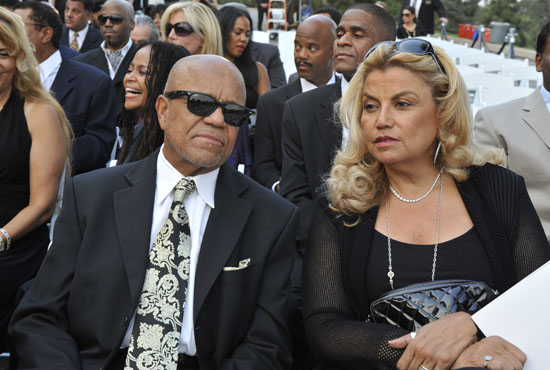 Berry Gordy and Suzanne De Passe // Michael Jackson's Private Funeral