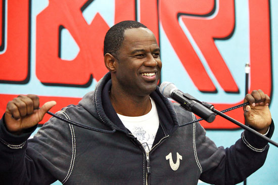 Brian McKnight // Brian McKnight Promotes "Evolution Of A Man" at J&R Music and Computer World