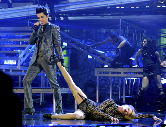 Adam Lambert // 2009 American Music Awards (Show)