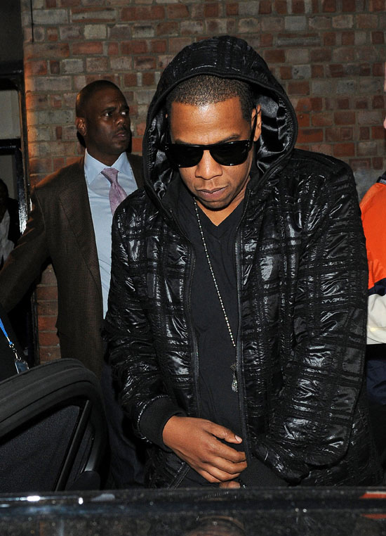 Jay-Z leaving Rihanna's Nokia concert in London - November 16th 2009