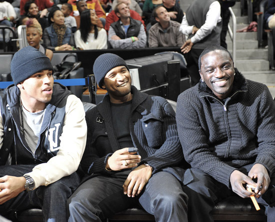Chris Brown, Usher & Akon // Atlanta Hawks vs. Cleveland Cavaliers Basketball Game - December 29th 2009