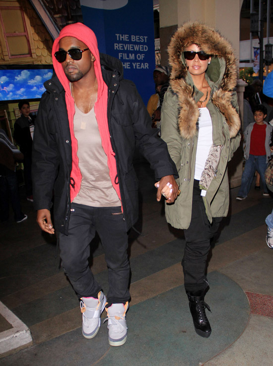 Kanye West & Amber Rose leaving a movie theater in Hollywood after watching "Sherlock Holmes"