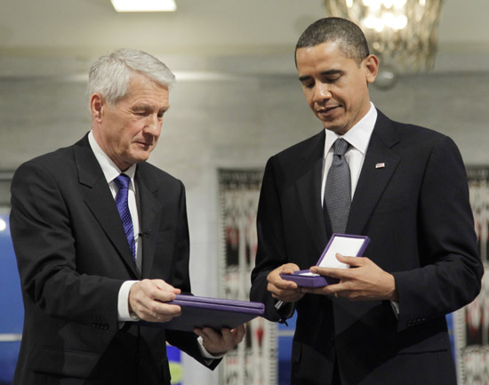 President Barack Obama and Thorbjoern Jagland (Chairman of the Norwegian Nobel Committee) // Nobel Peace Prize Press Conference in Norway