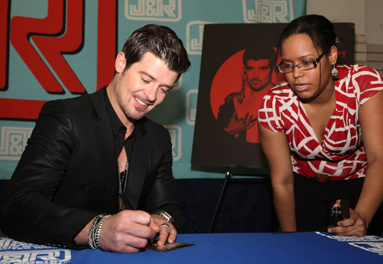 Robin Thicke Promotes New Sex Therapy Album At Jandr Music And Computer World In New York City