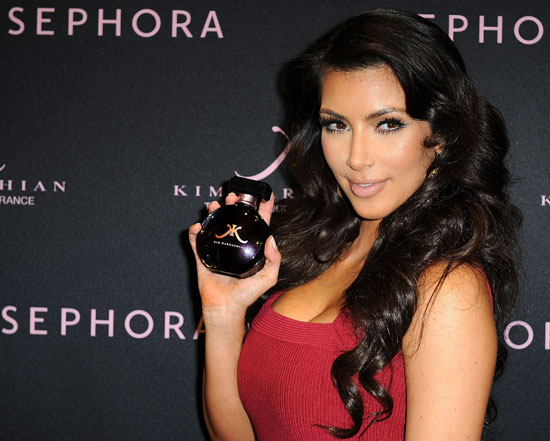 Kim Kardashian Launches New Fragrance 