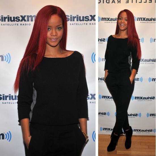 The singer was seen wearing her signature red hair long and straight, 
