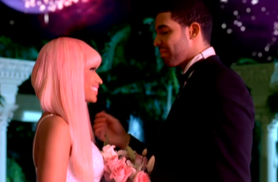 is nicki minaj and drake together. Nicki Minaj shares a couple of