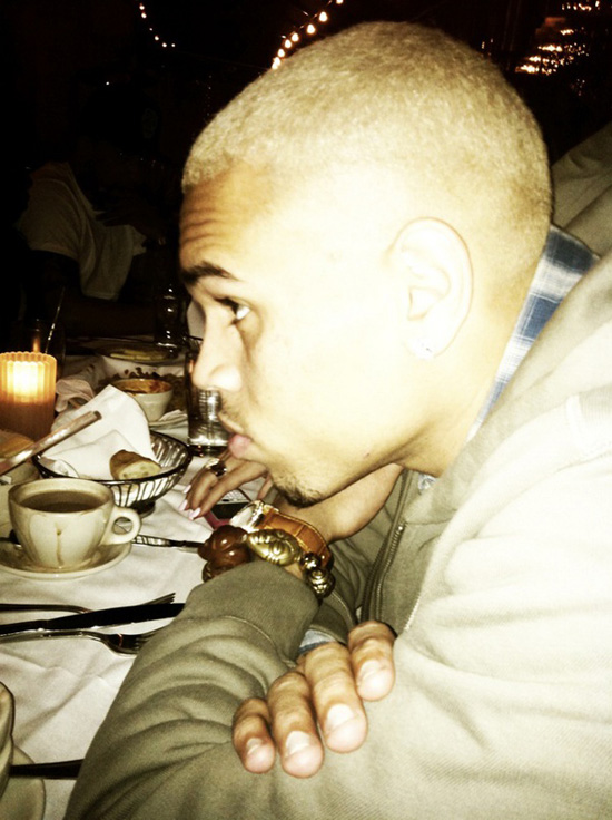 justin bieber died his hair blonde. Chris died his hair platinum